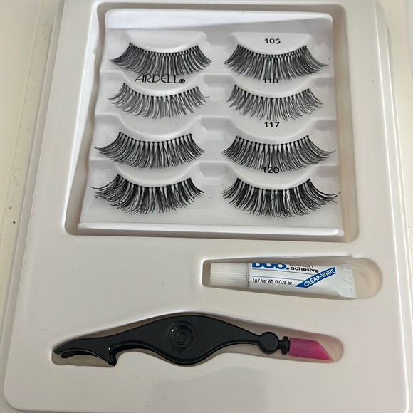 LASH BOOK BUNDLE - Picture 2 of 3